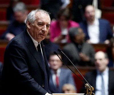 François Bayrou suspend les déremboursements, pas la réforme des retraites