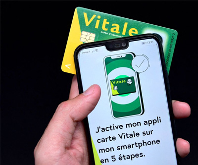 La carte Vitale sur smartphone désormais disponible pour tous les utilisateurs de France