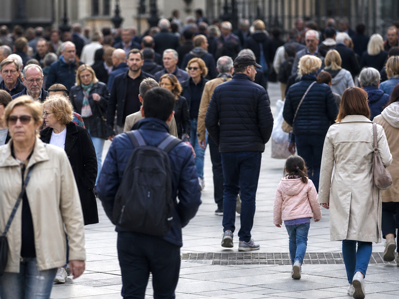 Baisse de la natalité : le HCSP invite à revoir les politiques familiales